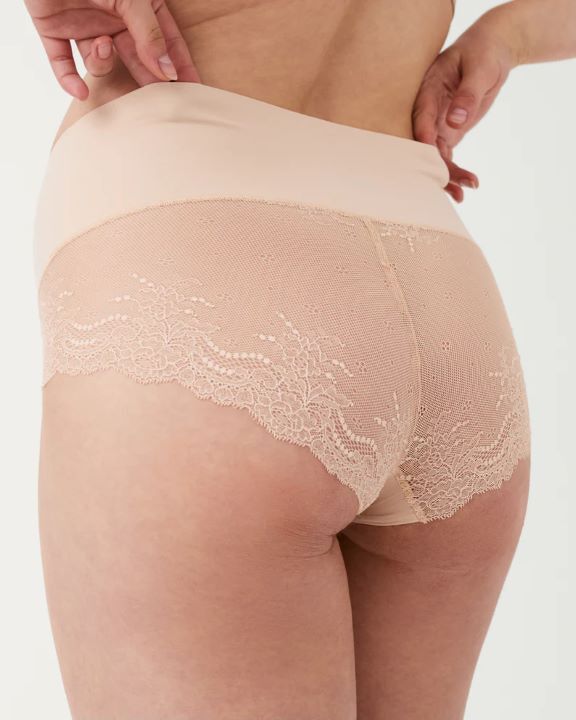 Undie-tectable Kanten Correctie Slip