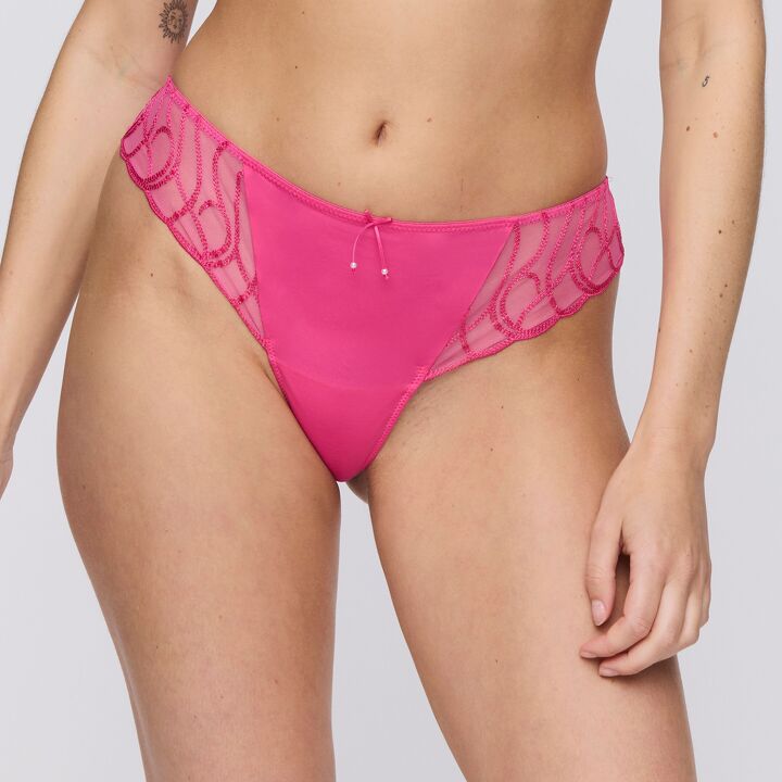 Heleen String