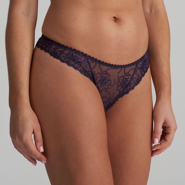 Jane String