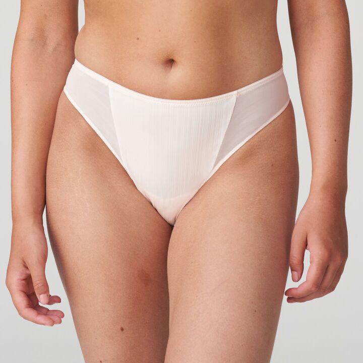 Knokke String