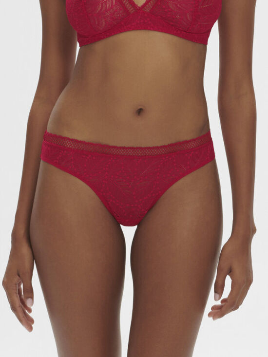 Comete String